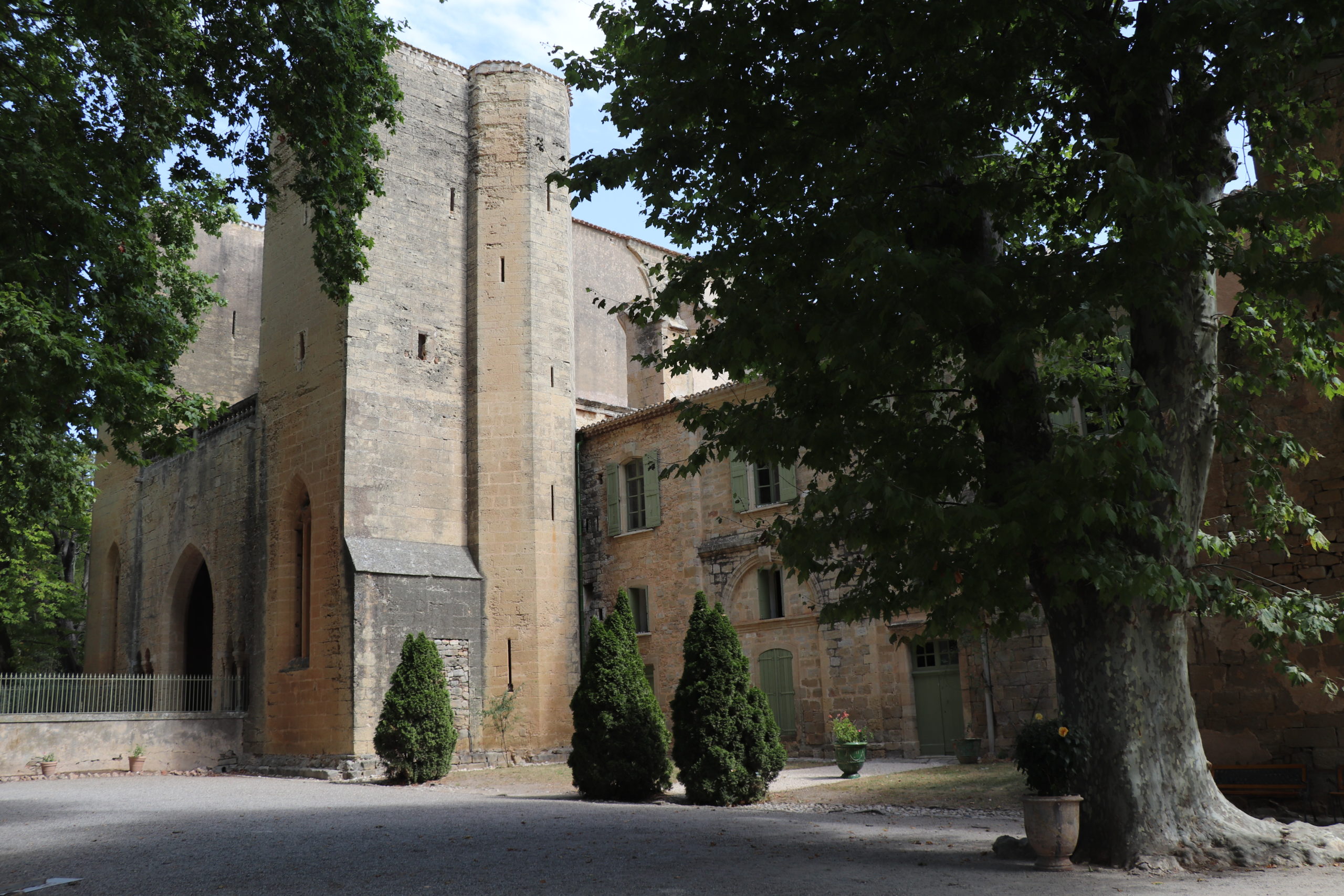 Valmagne Abbey: the ultimate Slowlife destination !